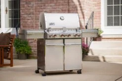 Weber Summit S470 - Natural Gas -BBQ Equipment 7170001Y2