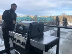 Broil King Baron 320 PRO -BBQ Equipment BroilKingBaronPRO320NG BK874217 2021