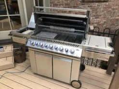 Napoleon Prestige PRO665RSIB - Natural Gas -BBQ Equipment IMG 0377 670716e5 2e63 4339 883f a65481fd1d7a