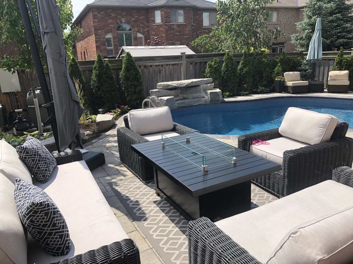 Napoleon PATIOFLAME 36" X 14.5" Rectangular Glass Wind Guard 10 Napoleon PATIOFLAME 36" X 14.5" Rectangular Glass Wind Guard - Image 8