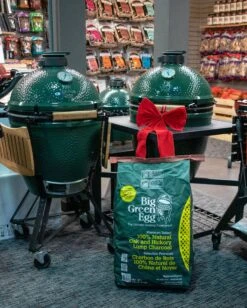 Big Green Egg 100% Natural Lump Charcoal - Oak & Hickory -BBQ Equipment IMG 9626