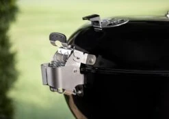 Weber Master-Touch 22" Premium Kettle -BBQ Equipment MTP Hinged Lid 4