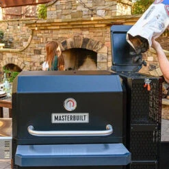 Masterbuilt Gravity Series 1050 Digital Charcoal Grill & Smoker -BBQ Equipment Masterbuilt1050Charcoal