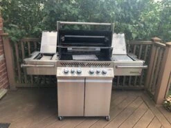 Napoleon Prestige PRO 500RSIBSS - Natural Gas -BBQ Equipment NapleonPRO500stainlesssteelPRO500RSIBNSS