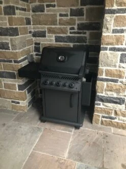 Napoleon Phantom Rogue SE 425 RSIB - Natural Gas -BBQ Equipment NapoleonRogueSE425Phantom RSE425RSIBNMK1PHM 2021 8b4ac6d4 aff5 48cb 9896 c3e47e0bbf7d