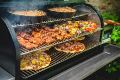 Traeger Timberline 1300 Pellet Grill -BBQ Equipment Screenshot 1 be2aa39c 3ac6 419a b584 76522c4a031f