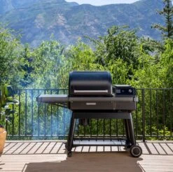 Traeger Ironwood Pellet Grill - NEW 2023 -BBQ Equipment TFB61RLG Ironwood Lifestyle Wide