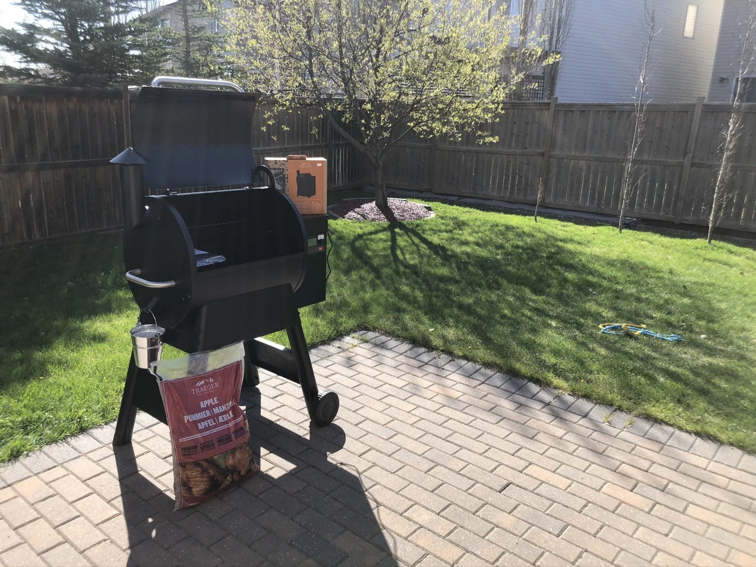 Traeger Pellets Apple - 20lbs 4 Traeger Pellets Apple - 20lbs - Image 2