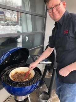 Weber 22" Master Touch Kettle - Assorted Colours -BBQ Equipment WEB14516001 MASTERTOUCHCHARCOALGRILLDEEPOCEANBLUE 1