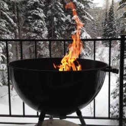 New Arrival -BBQ Equipment WeberKettleflamesinsnowwintergrilling800v800