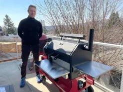 Yoder Smokers YS640S Competition Cart Pellet Grill And Red Cart 11 Yoder Smokers YS640S Competition Cart Pellet Grill And Red Cart -BBQ Equipment april302022barbecuebutlersincanadacalgarytoronto 6