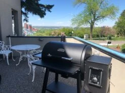 Broil King Regal Pellet 500 -BBQ Equipment barbecuebutlersarethebestintorontoandcalgaryjune2021 4