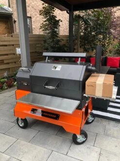 Yoder Smokers YS640S Competition Pellet Grill And Cart -BBQ Equipment barbecuebutlersmakingbarbecuesgalorelooklikeprosjuly2021 10