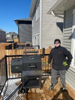 Yoder Standard Pellet Grill YS480s -BBQ Equipment barbecuebutlersmostlycalgaryapril172022 14