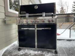 Weber Summit E-670 - Propane -BBQ Equipment barbecuesgaloremakesxmasbetter2021 9