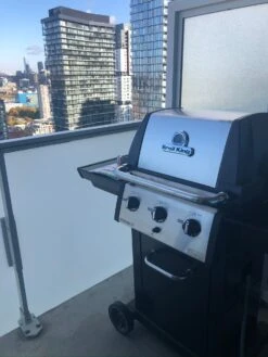 Broil King Monarch 320 -BBQ Equipment monarch320fireplaceinstallationsbybarbecuesgalorecalgarytorontooct2020 15