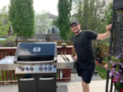 Napoleon Prestige P500RSIB Black - Natural Gas -BBQ Equipment p500rsibblacklauriewynnejune2020 9ab4c237 f39a 4edd 99fc 14c9af385d40