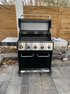 Broil King Baron 520 PRO -BBQ Equipment thebutlersofbarbecuetorontocalgarymarch2022 4 7b946451 1048 4aa6 bb7a f63e56f5202f